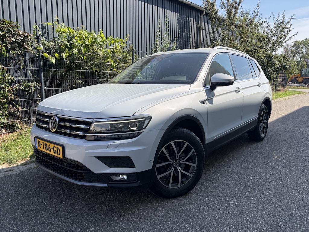 Volkswagen Tiguan Allspace 1.4 TSI Comfortline / NAVI / CRUISE / STOELVERWARMING / AIRCO / 104dkm!
