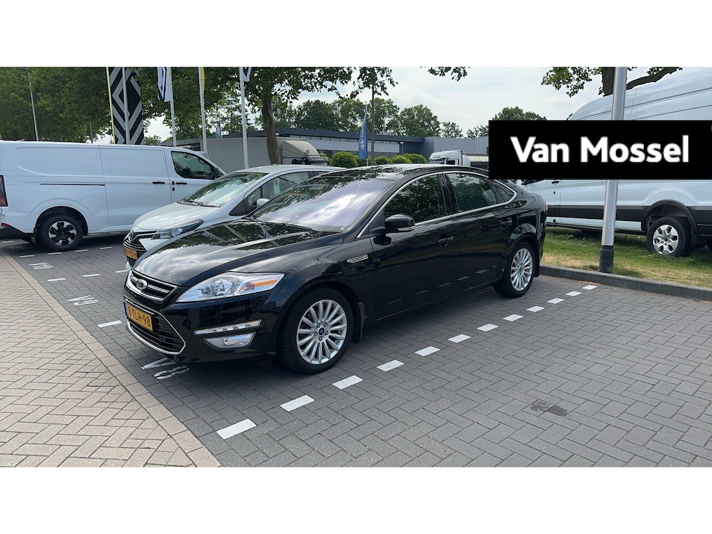 Ford Mondeo 1.6 EcoBoost Platinum | Cruisecontrol | Panoramadak | Stoelverwarming | Trekhaak