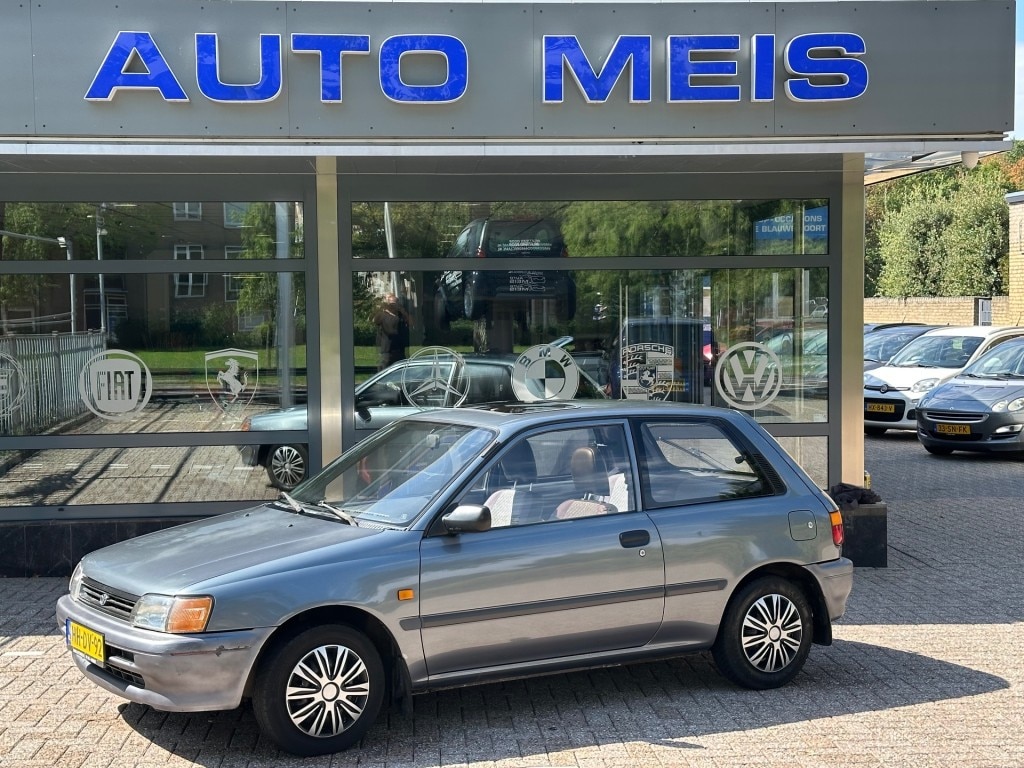 Toyota Starlet 1.3i Automaat Trekhaak Panorama NAP-Autopas Nieuw APK