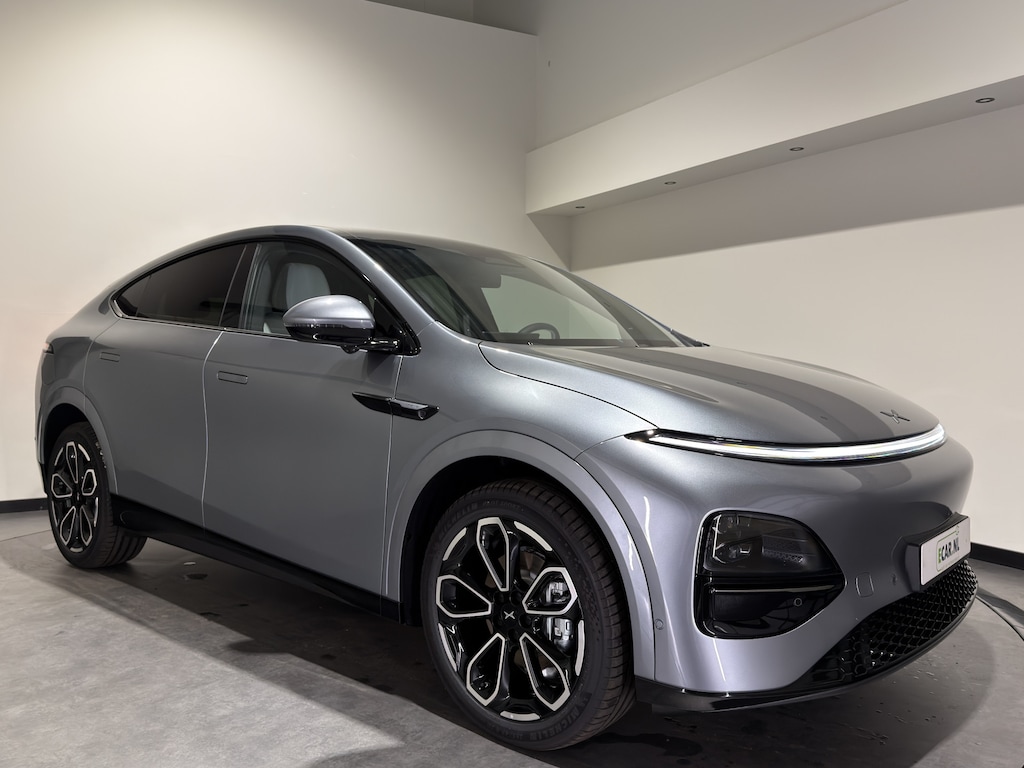 Xpeng G6 RWD Long Range | Donker Interieur