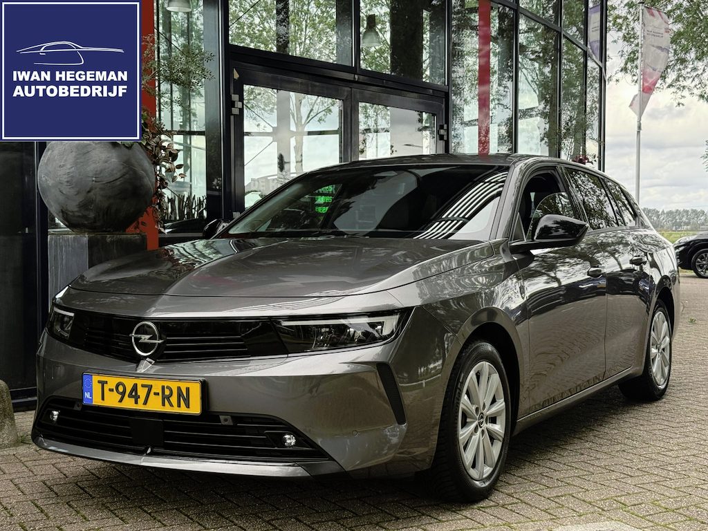 Opel Astra Sports Tourer 1.2 Business Edition 130PK | Afn. Trekhaak |ECC | PDC voor achter + Camera | Navigatie | LM Velgen |