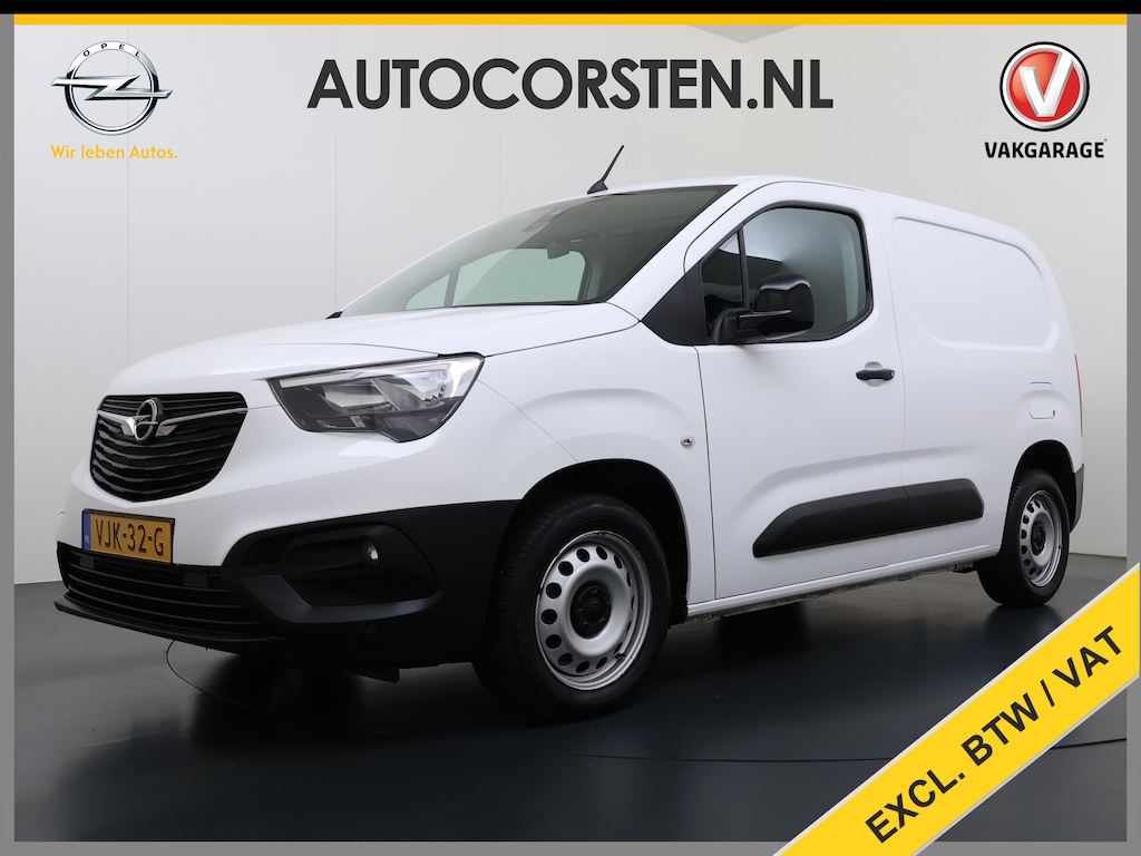 Opel Combo 1.5D 102PK Trekhaak Inbouwkast Navi Camera Apple Carplay Android Auto Airco Pdc Cruise Control DAB Bluetooth Betonplex Vloer Wandbetimmering 1.000KG Trekgewicht 1e Eigenaar Origineel Nederlandse Auto