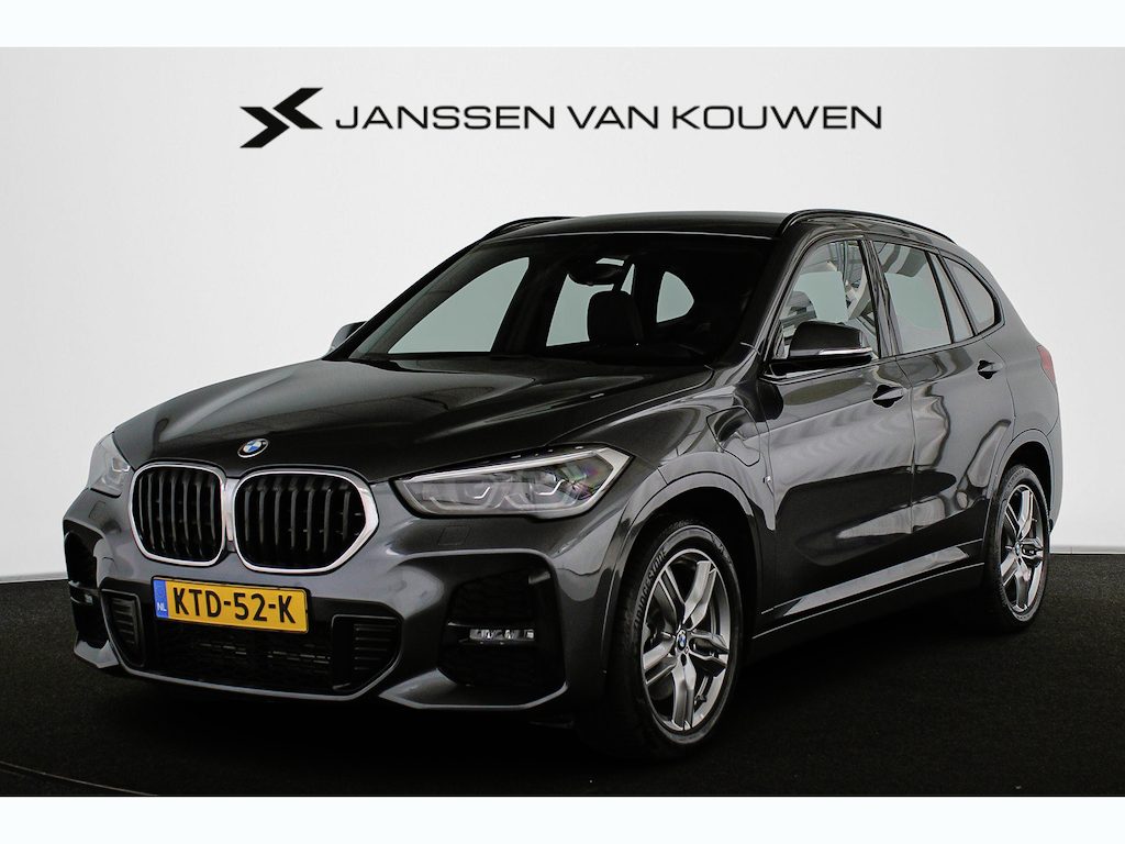 BMW X1 xDrive25e M Sport Stoelverwarming LED Sportstoelen Navi