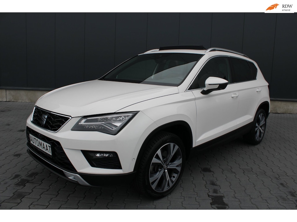 SEAT Ateca 1.4 EcoTSI Xcellence SCHUIFDAK TREKHAAK