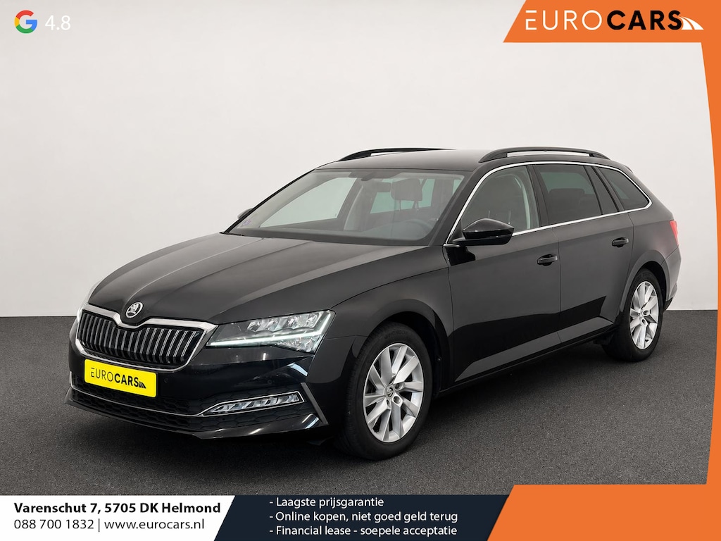 Skoda Superb Combi 1.4 TSI iV Business Edition PHEV Automaat Navigatie Stoelverwarming Voor en Achter Draadloze Telefoonlader Stuurverwarming Cruise Control Elektrisch Verstelbare Stoelen Apple CarPlay