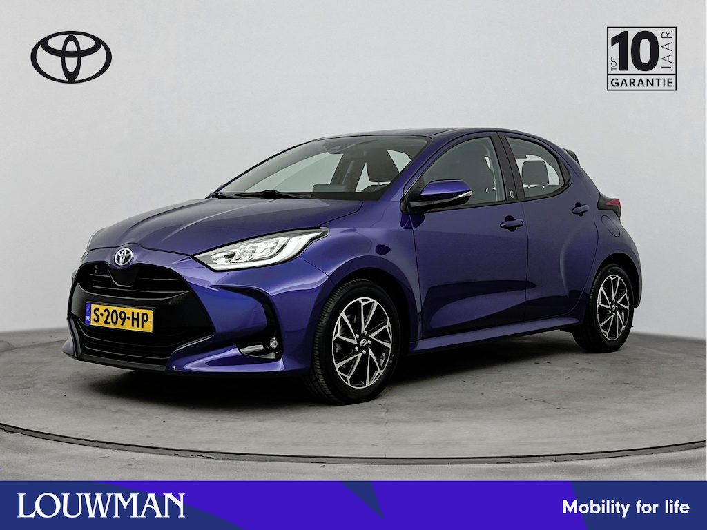 Toyota Yaris 1.5 Hybrid Dynamic | Navigatie | Parkeercamera | Lichtmetalen velgen | *