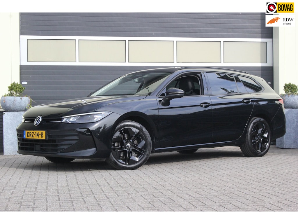 Volkswagen Passat Variant 1.5 eTSI Business | Camera | Carplay |