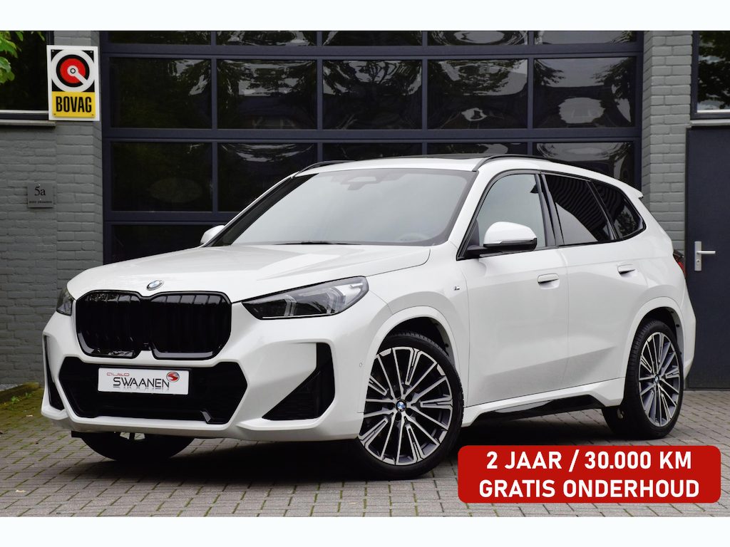 BMW X1 sDrive20i M Sport | Pano | 360 cam | 20 inch | Leer