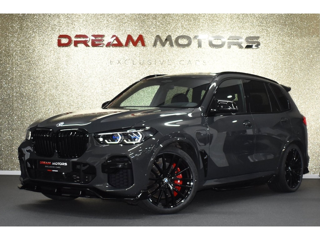 BMW X5 45e M-Sport xDrive 394pk | AKRAPOVIC | TREKHAAK | PANODAK