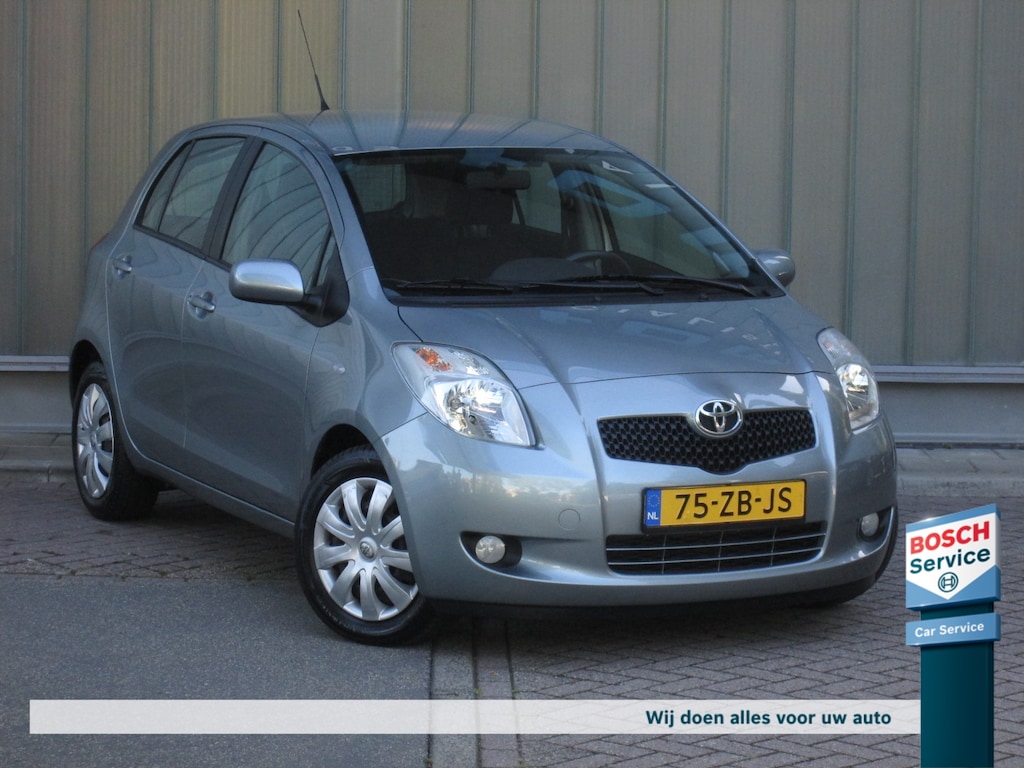 Toyota Yaris 1.3 VVTI 5-DRS SOL AIRCO