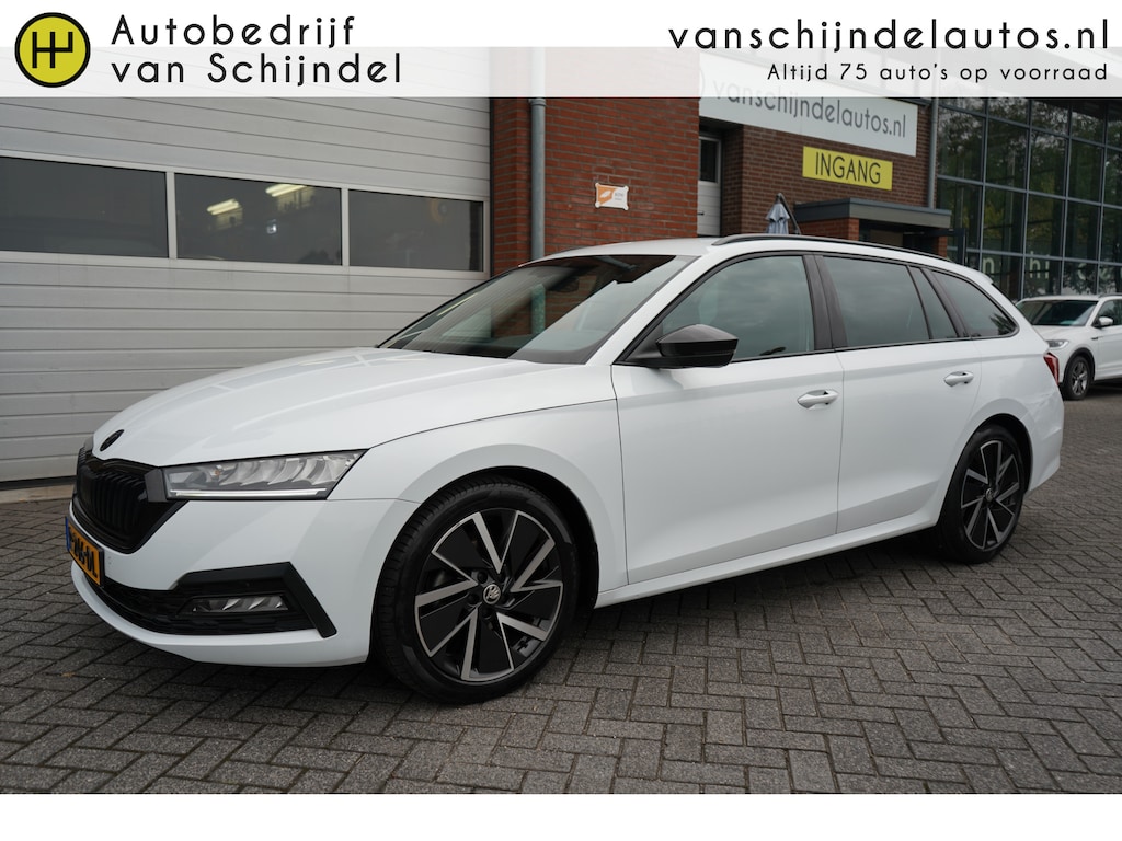 Skoda Octavia Combi 1.0 TSI 111PK SPORT BUSINESS AUG 2022 ORIGINEEL NEDERLANDS DIGITALE COCKPIT MATRIXX LED ZWARTE HEMEL STUURVERWARMING ANDROID/APPLECARPLAY NAVI PDC V+A 18INCH KEYLESS CLIMA CRUISE BLUETOOTH ENZ...