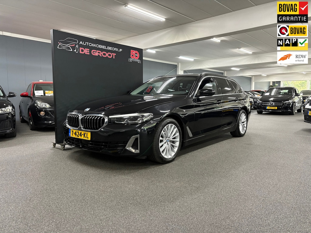 BMW 5-Serie Touring 520i Business Edition Plus/ NL auto/ Eerste eigenaar/ BTW auto