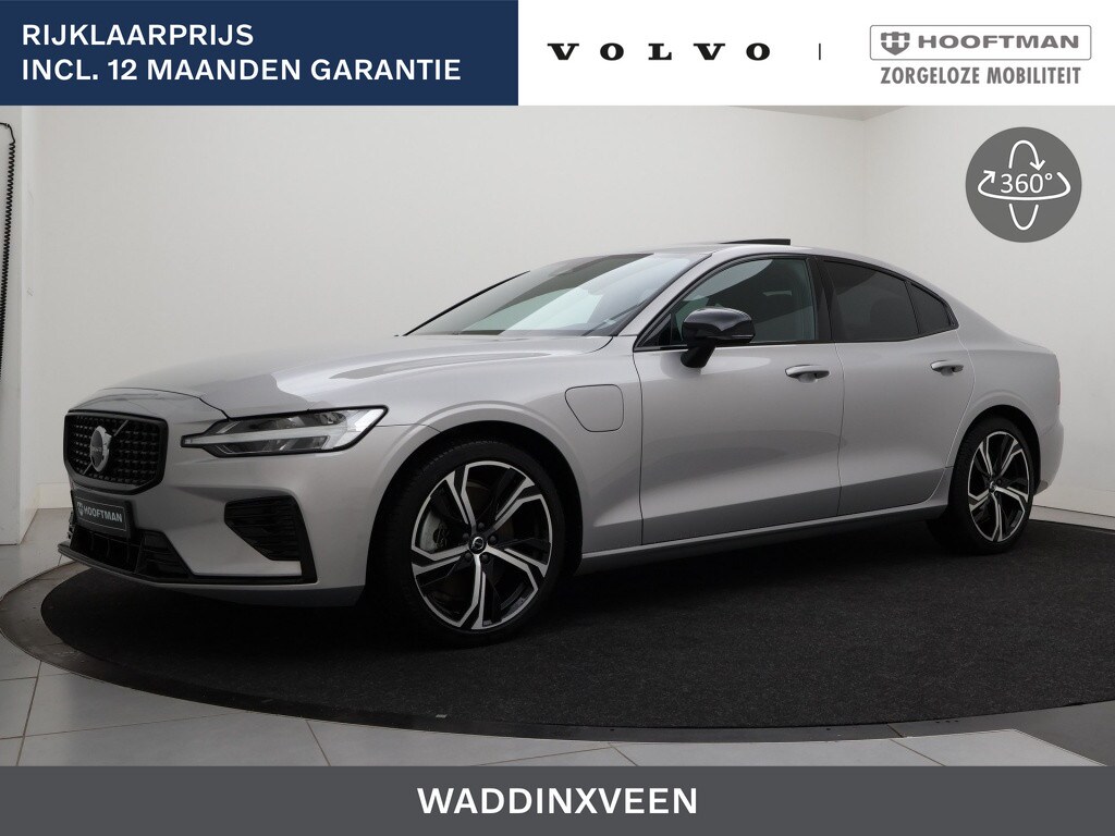 Volvo S60 T6 PLUG-IN HYBRID LONG RANGE PLUS DARK SCHUIFDAK 19INCH HARMAN KARDON GETINT GLAS