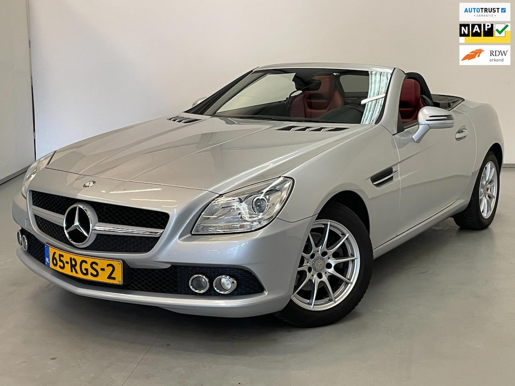 Mercedes-Benz SLK 200 / NL-auto / Pano / Airscarf / Leder / Stoelverwarming
