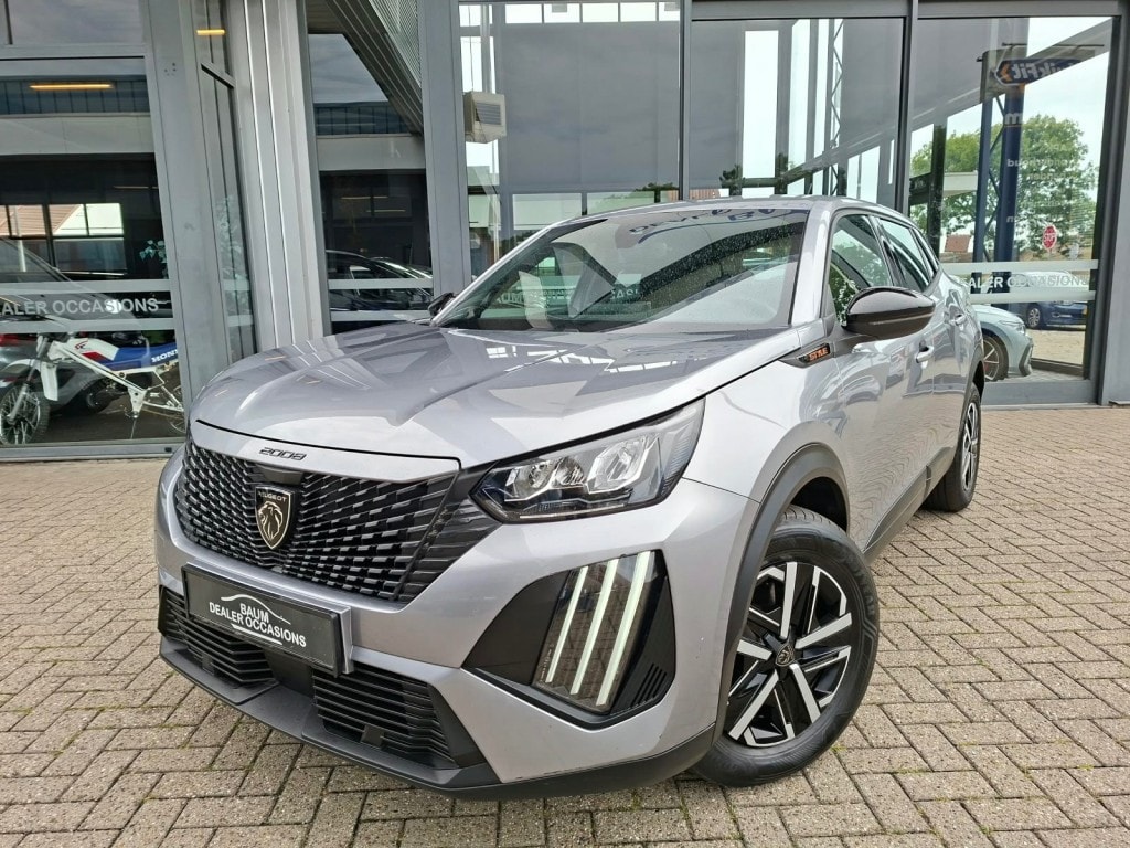 Peugeot 2008 1.2 HYBRIDE 136 STYLE AUTOMAAT AIRCO PDC CARPLAY