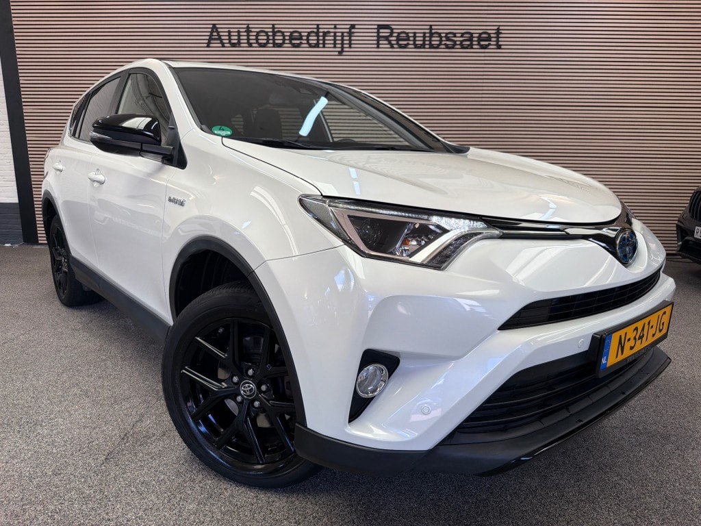 Toyota RAV4 2.5 Hybrid AWD Dynamic Panodak Acc Navi Trekhaak Incl 12Mnd Garantie