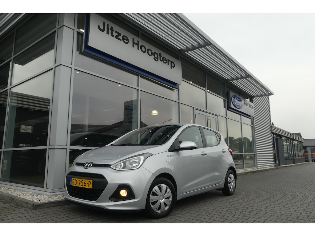 Hyundai i10 1.0i i-Motion Comfort TREKHAAK, CRUISE, CLIMA, ELEKT. RAMEN, 65.462KM