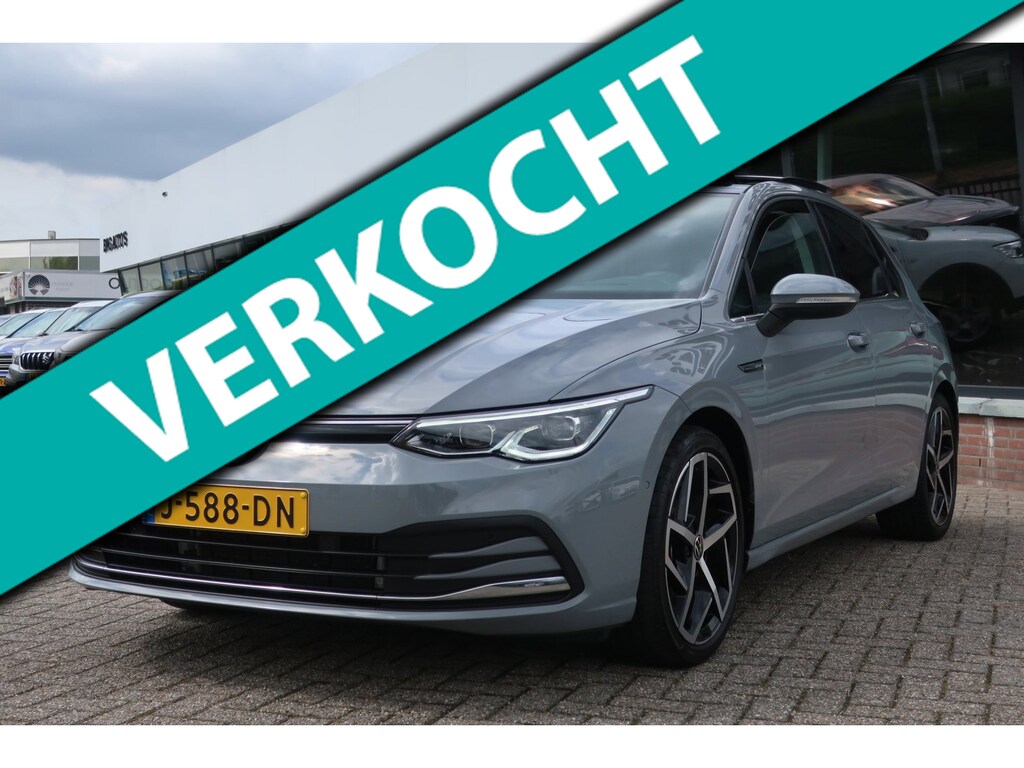 Volkswagen Golf 1.5 eTSI Style 1e EIG_IQ-LED_PANO_HUD_ADAP-CRUIS_CAM_KEYLESS.