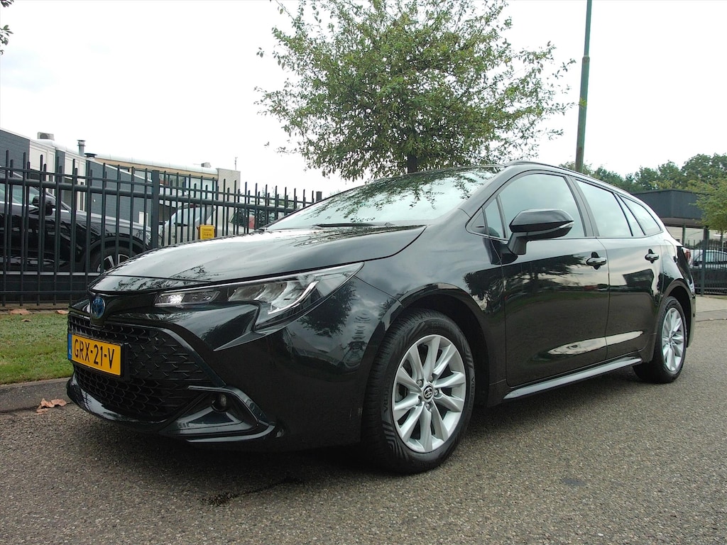 Toyota Corolla Touring Sports 1.8 Hybrid 103 kW CVT Active Multi Media