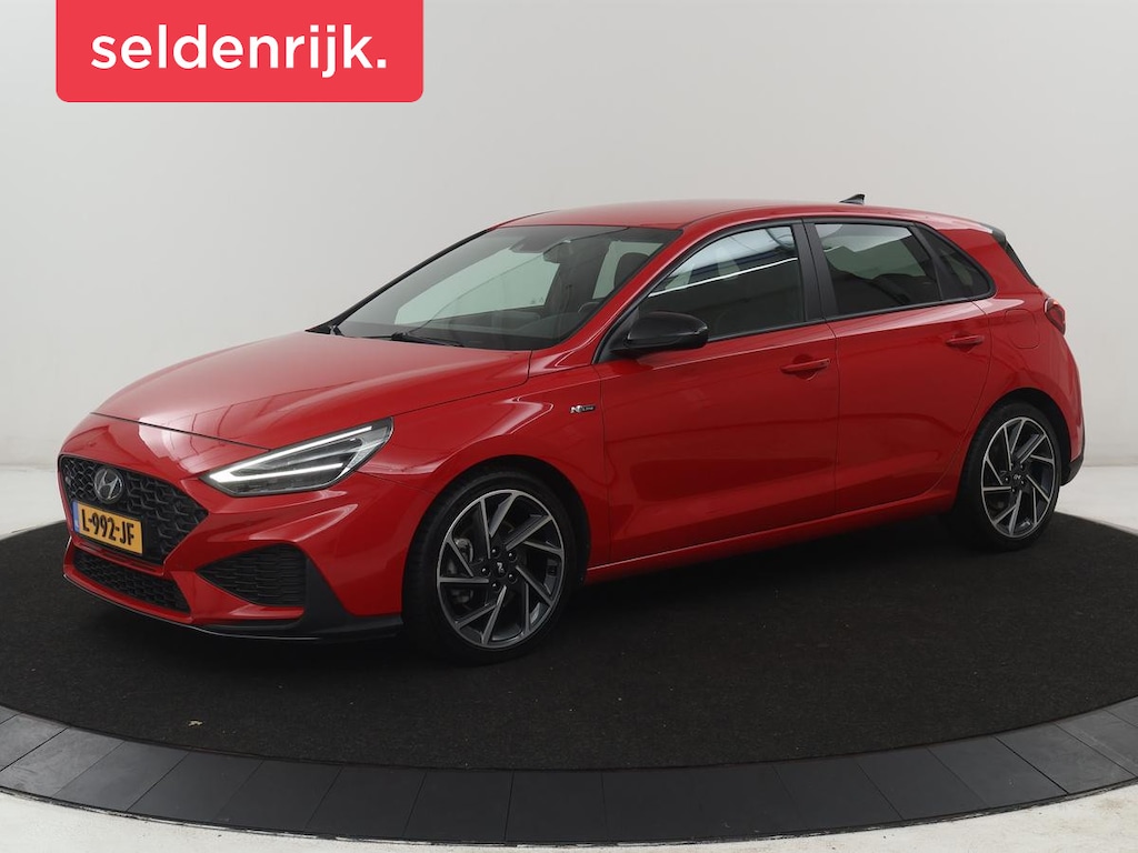 Hyundai i30 1.5 T-GDi MHEV N Line | Leder/alcantara | Memory | Adaptive cruise | Dodehoek detectie | Stoelverwarming | Navigatie | Carplay | Climate control | Camera | Park assist