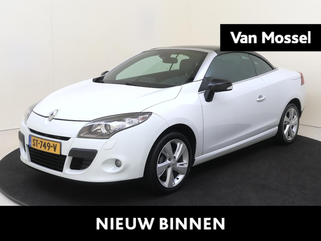 Renault Megane Coupé-Cabriolet 1.2 TCe Privilège | 130PK | Lederen Bekleding | Cruise Control | Stoelverwarming | Hardtop | Panoramadak | Navigatie | Keyless | Parkeersensoren Achter | Climate Control