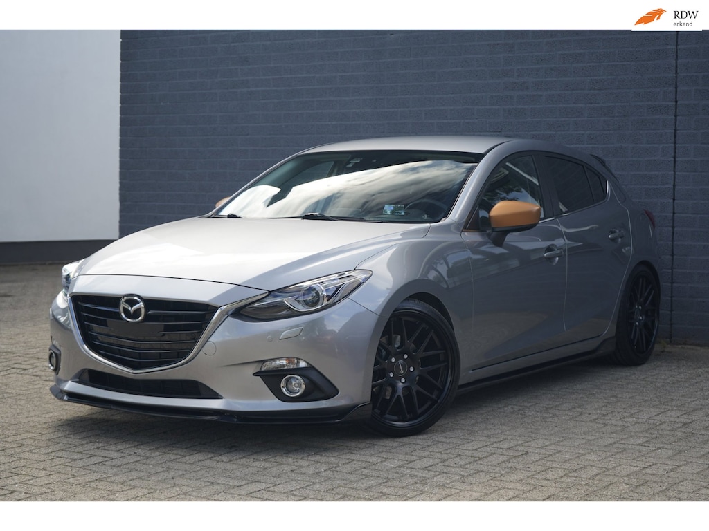 Mazda 3 2.0 GT-M 165pk, H&R, 19 inch, ATH Bodykit + uitlaat!