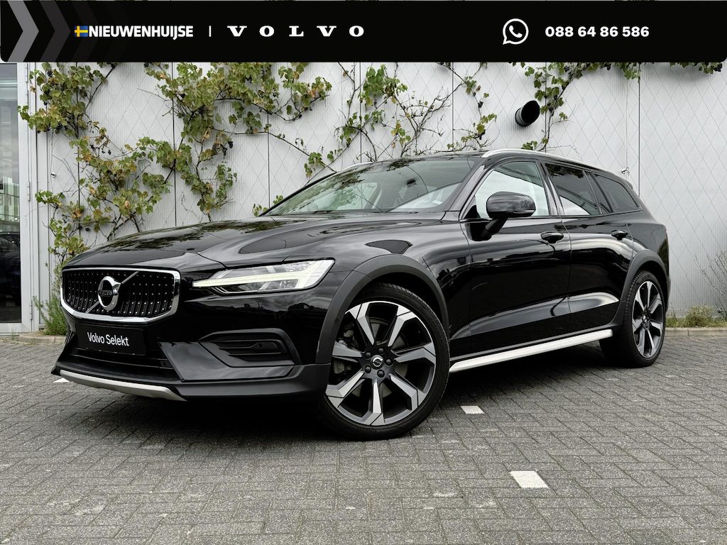 Volvo V60 Cross Country 2.0 B5 AWD Pro | Trekhaak | Panoramadak | Achteruitrijcamera | Parkeersensoren | Keyless Entry | Elektrische Achterklep | Elektrisch Verstelbare Voorstoelen | Stoelverwarming | Navigatie | Apple Carplay | Android Auto | Lichtmetalen Velgen 20 inch