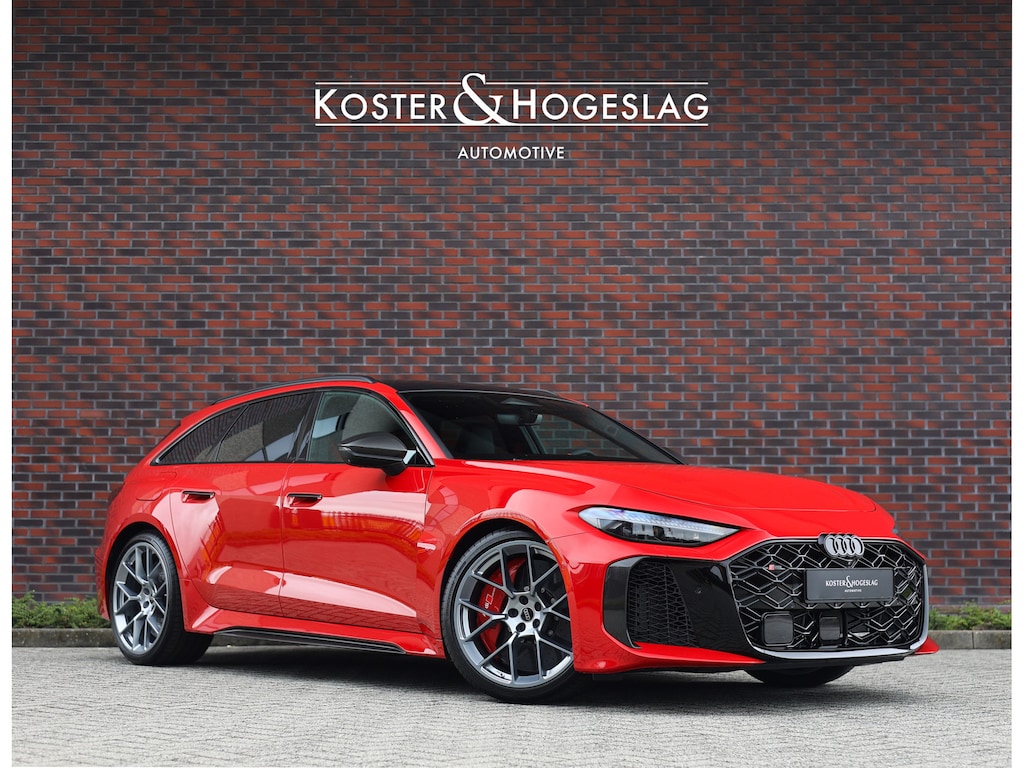 Audi RS5 Avant e-hybrid quattro
