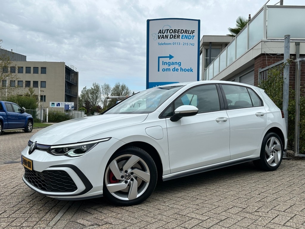 Volkswagen Golf 1.4 eHybrid GTE  Trekhaak  Camera  DAB+