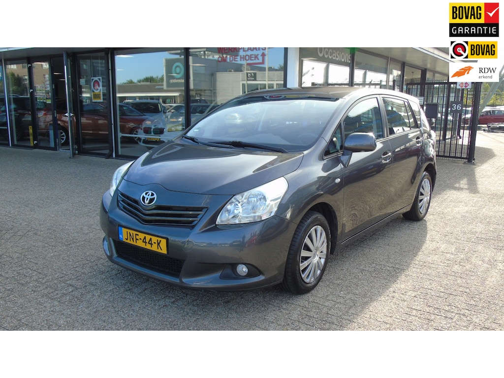 Toyota Verso 1.6 VVT-i Comfort