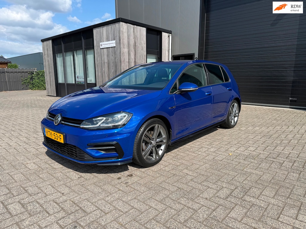 Volkswagen Golf 1.5 TSI Highline Business R|1E EIG|DSG|AUTOMAAT|LED|STOELVERWARMING|2X R-LINE|PDC V+A|VIRTUAL COCKPIT|APPLECARPLAY
