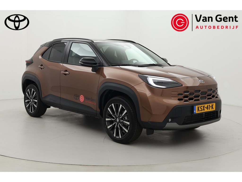 Toyota Yaris Cross 1.5 Hybrid 130 Executive | Dodehoek detectie | Matrix LED | Head-up display | Stoel-/stuurverwarming | Verwarmbare voorruit | JBL | Apple Carplay / Android Auto | Parkeersensoren voor/achter | Camera | 18 inch