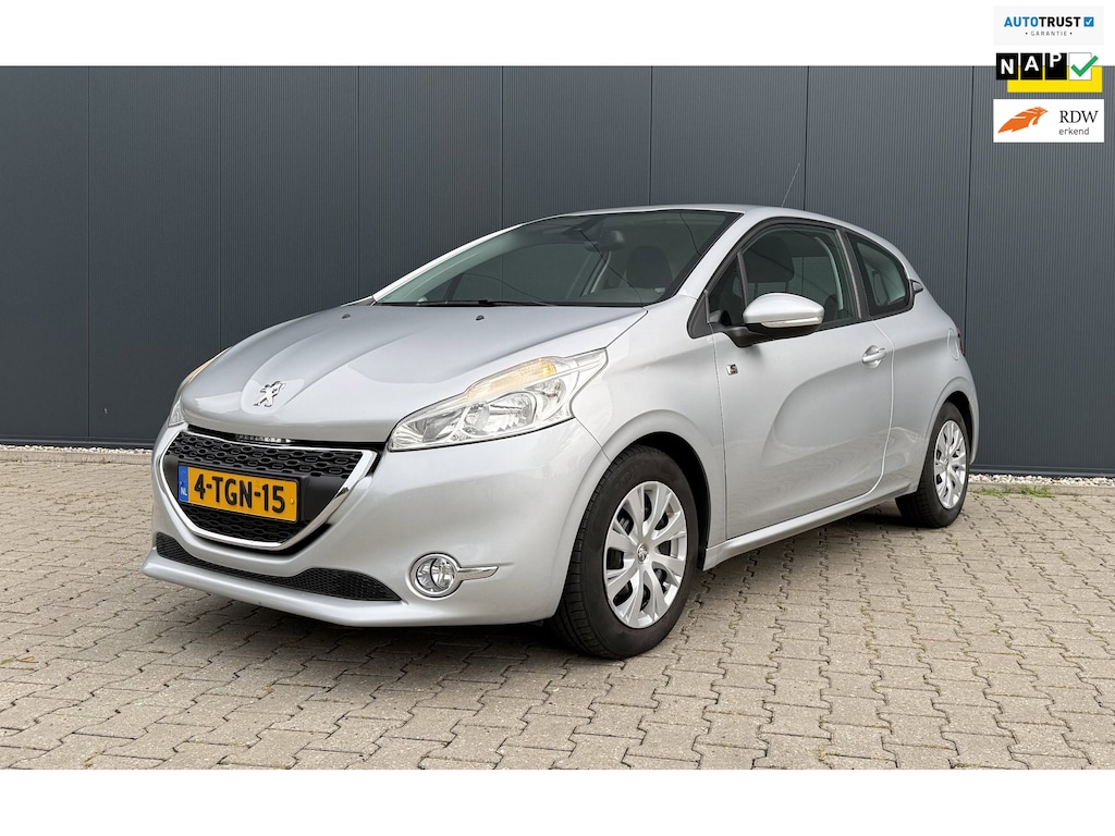 Peugeot 208 1.4 VTi Active Cima Cruise Navi NAP APK