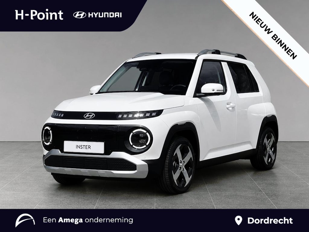 Hyundai Inster Pulse Advanced 42kWh 97pk | UIT VOORRAAD LEVERBAAR | SCHUIF/KANTELDAK | CAMERA | STOEL + STUURVERW. | APPLE CARPLAY / ANDROID AUTO |