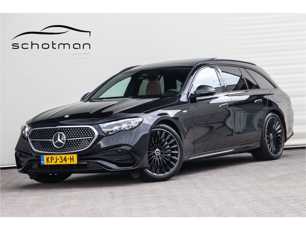Mercedes-Benz E-klasse Estate 300 e AMG Premium, Hyperscreen, Distronic, Pano, Bruin Leder, Trekhaak, Nightpakket 2025