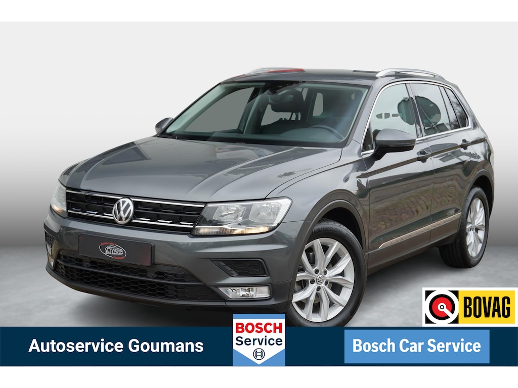 Volkswagen Tiguan 1.4 TSI Connected Series Trekhaak Navi Carplay Adaptieve Cruise
