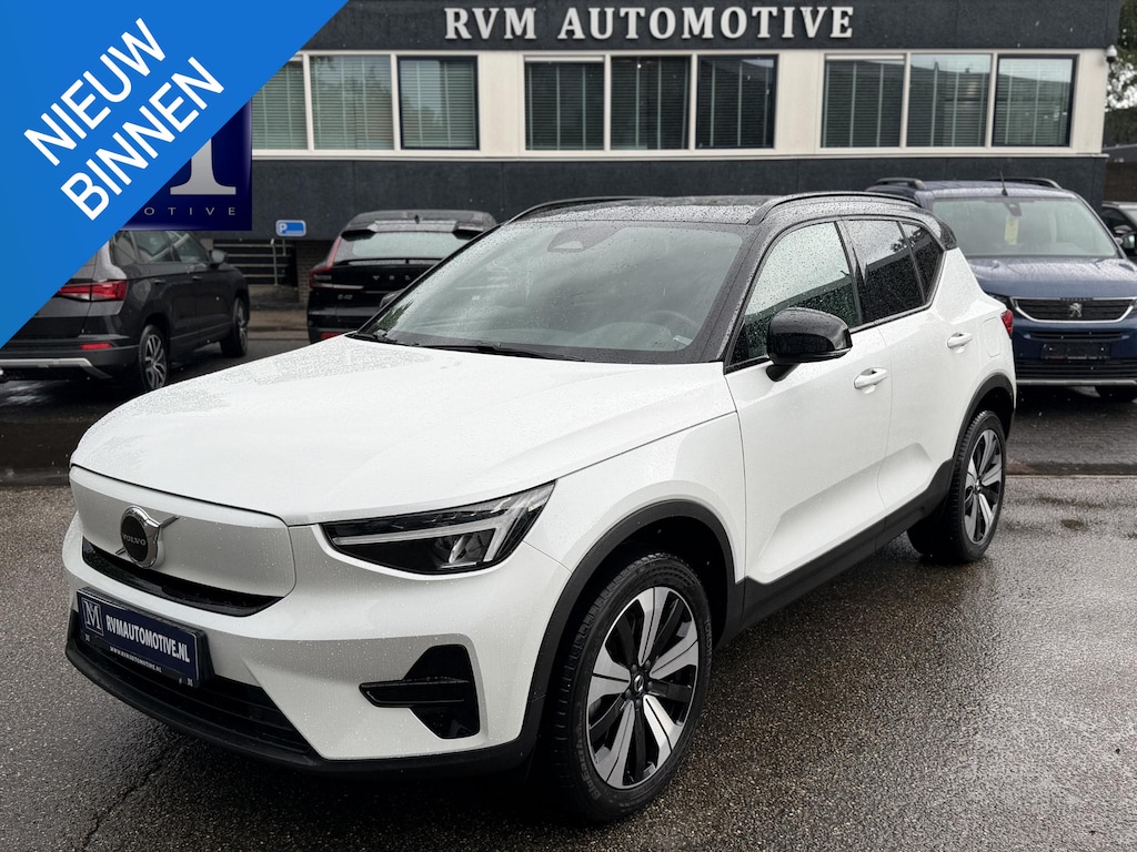 Volvo XC40 Single Motor Plus 69 kWh SOH 93% | ELEKTRISCHE KOFFERBAK | VOLVO DEALER ONDERHOUDEN | ADAPTIVE CRUISE CONTROL | STOEL- + STUURWIELVERWARMING | CAMERA | ALL-IN PRIJS INCL. 12 MND BOVAG GARANTIE
