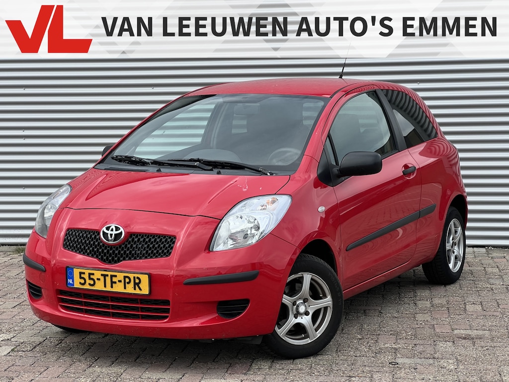 Toyota Yaris 1.0 VVTi | Nieuw Binnen! | Lichtmetaal | Zuinig rijden | Apk 30-05-27