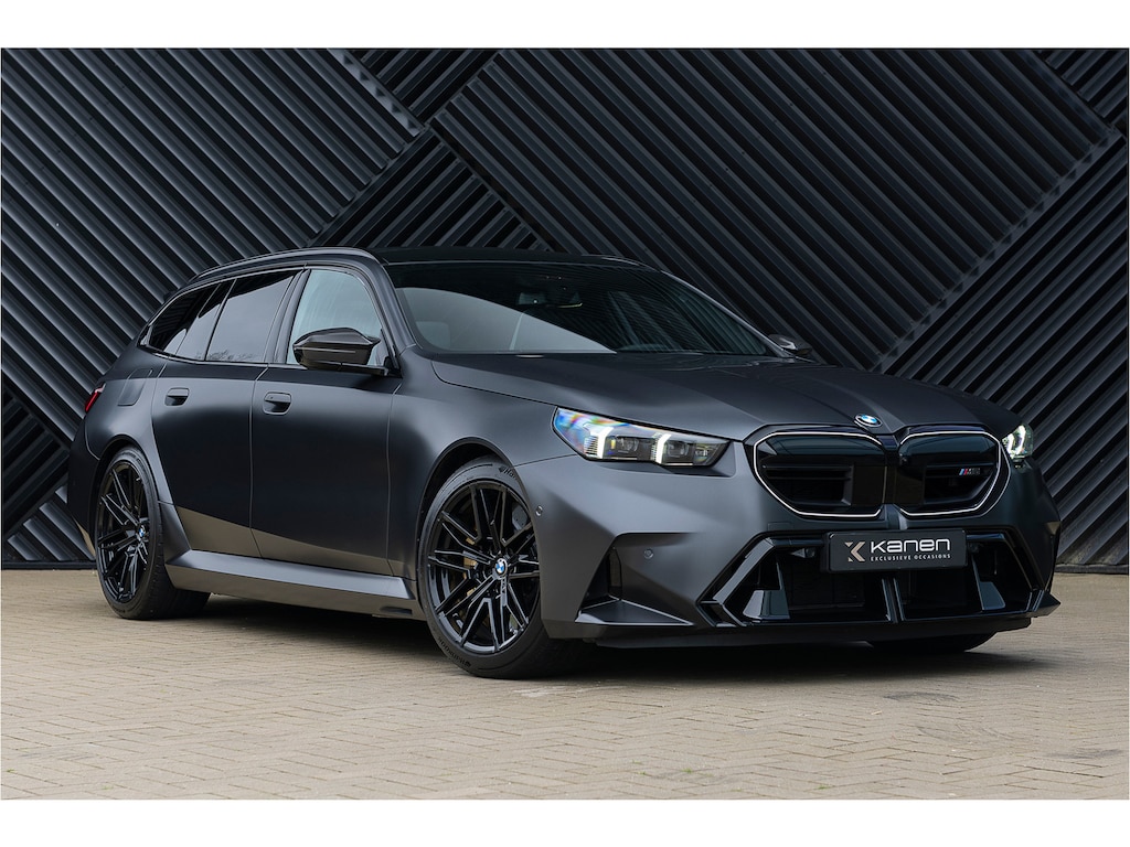 BMW M5 Touring V8 Hybride M Keramisch Frozen Pano Alcant.Hemel Bowers&Wilkins Trekhaak