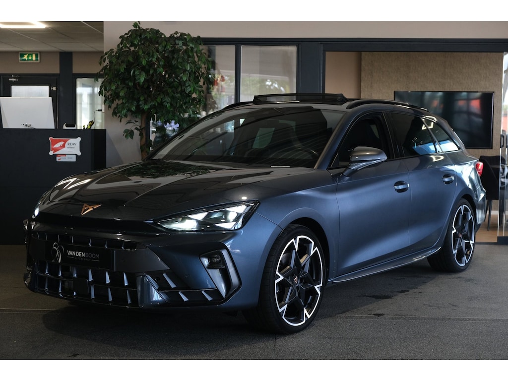 CUPRA Leon Sportstourer 1.5 eTSI 150PK DSG Facelift Pano Led Cam Navi Sennheiser SuperSport ACC