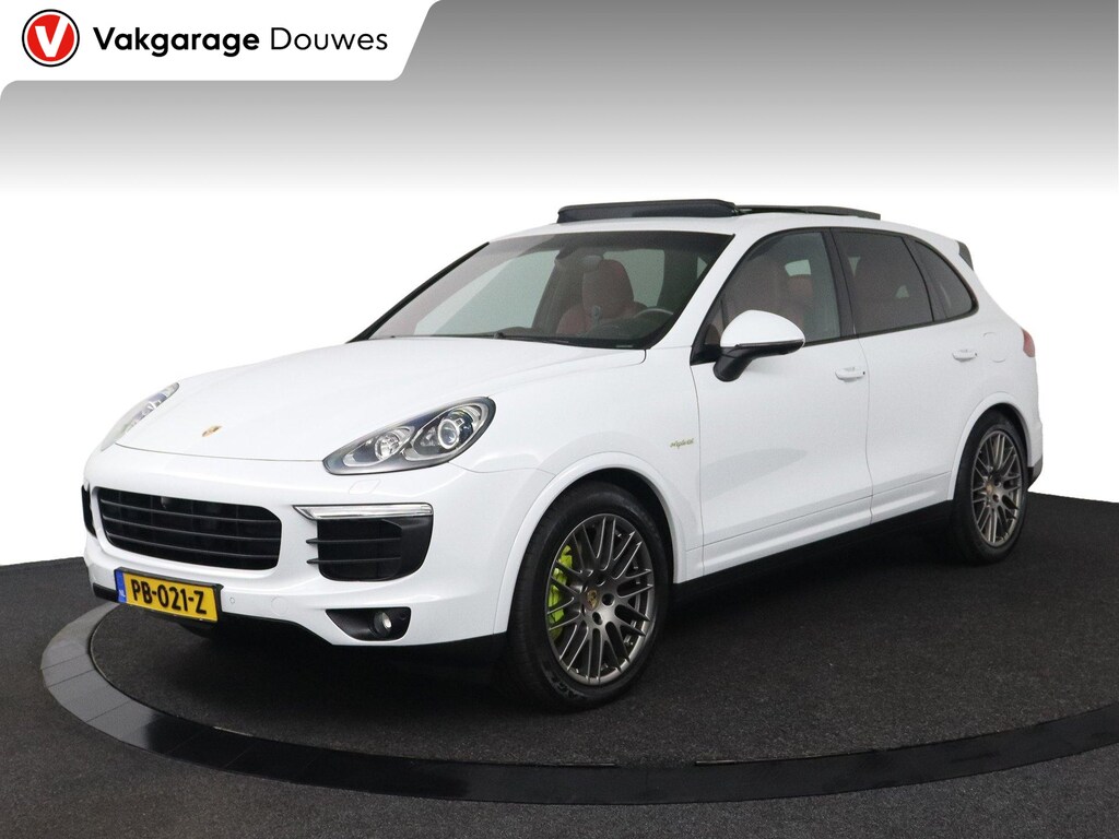 Porsche Cayenne 3.0 S E-Hybrid Platinum Edition |NAP|1e eigenaar|SportChrono|Pano|Memory