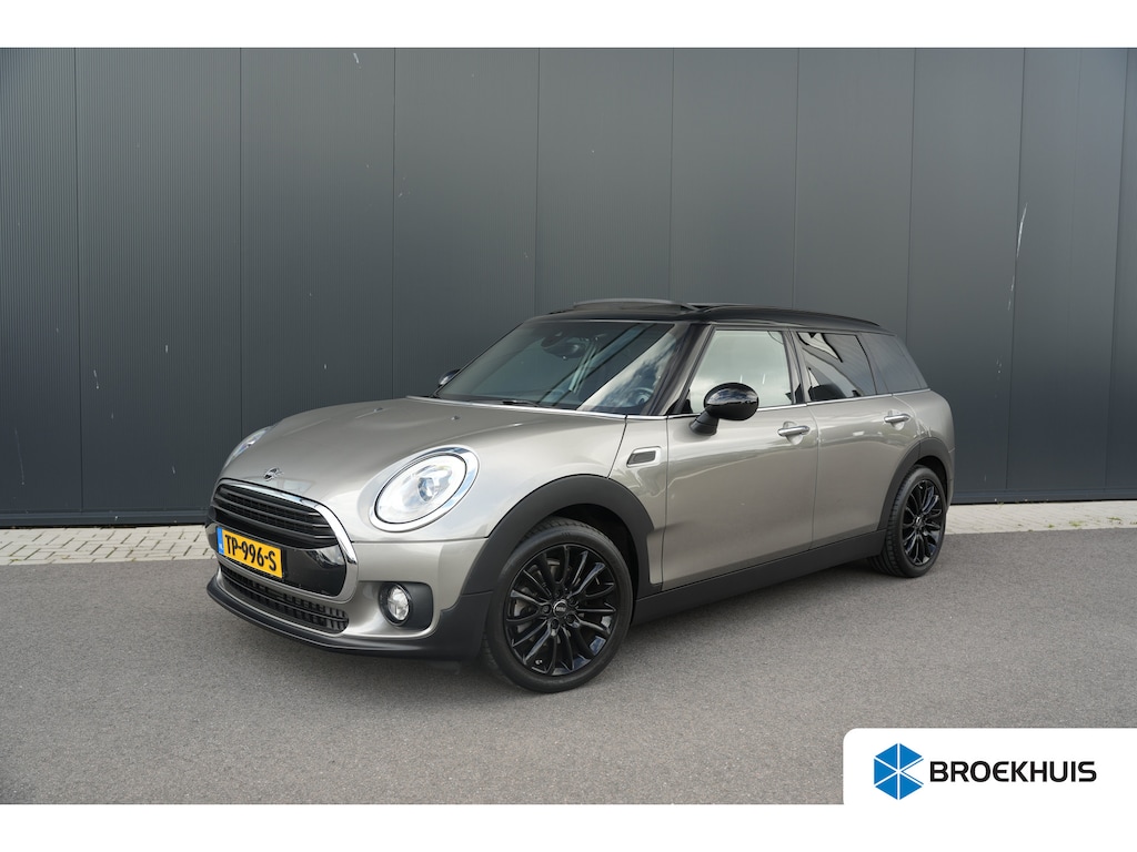 MINI Clubman 1.5 136pk Cooper Business Edition | Panoramadak | Parkeerhulp Achter | Climate Control | Cruise Control