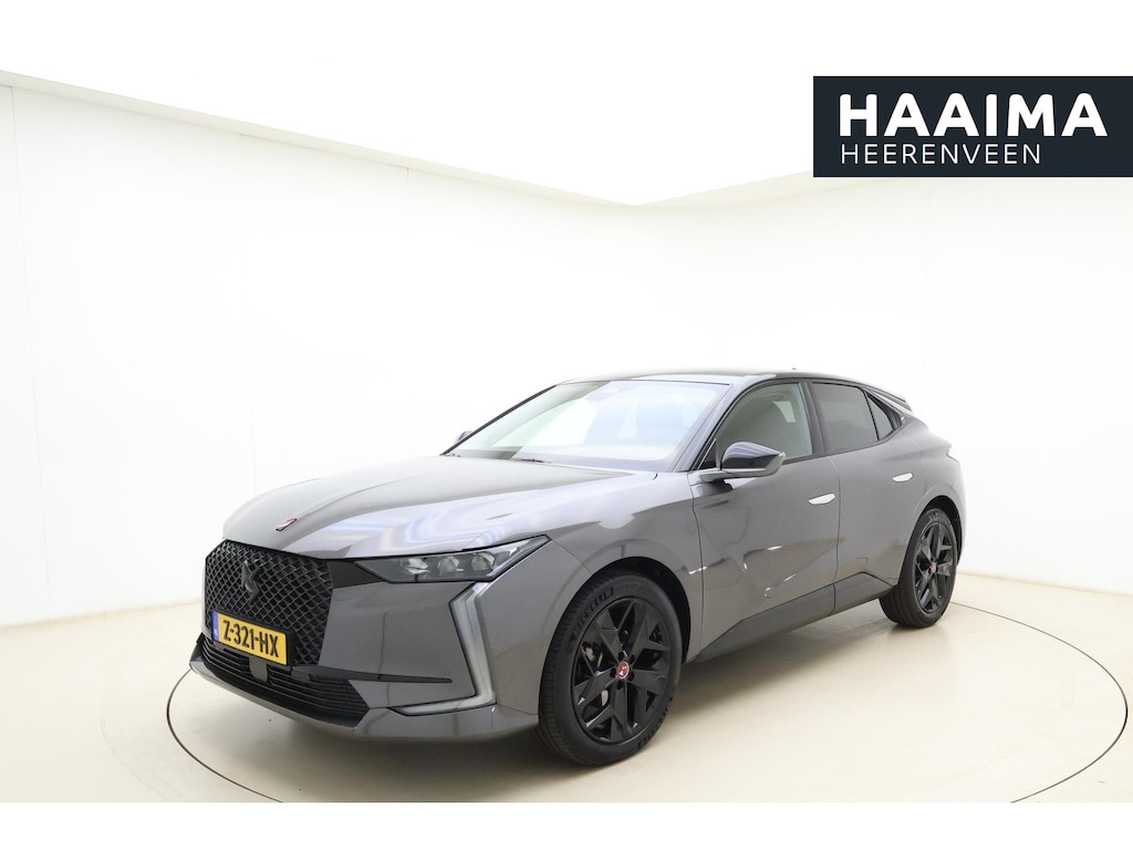 DS 4 1.2 Turbo Performance Line 130 PK Automaat | Navigatie | Camera | Lichtmetalen velgen Black | Keyless | Getint glas | Draadloze telefoonlader