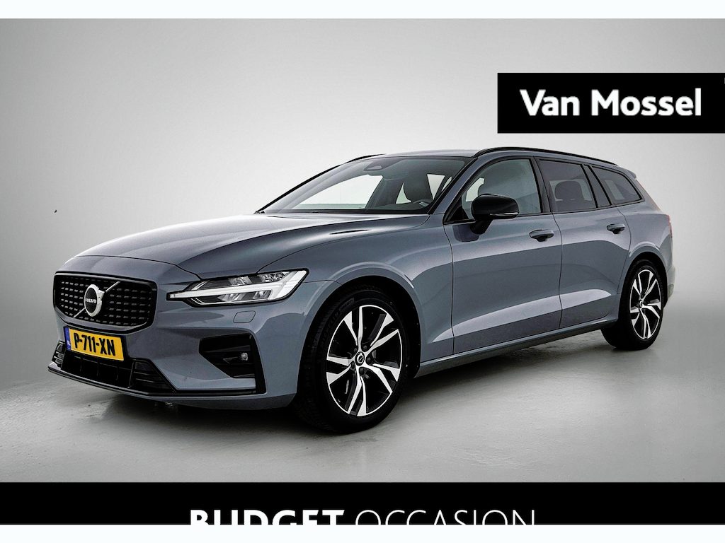Volvo V60 2.0 B4 Plus Dark 1e Eigenaar | Origineel Nederlands Voertuig | Automaat | Trekhaak | Achteruitrijcamera | Apple carplay | Android Auto | Lederen Bekleding | Cruise Control | Stoelverwarming | Stuurverwarming