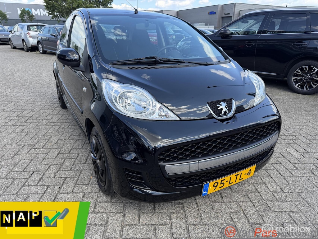 Peugeot 107 1.0-12V XS,5-drs,Airco,dealer onderhouden