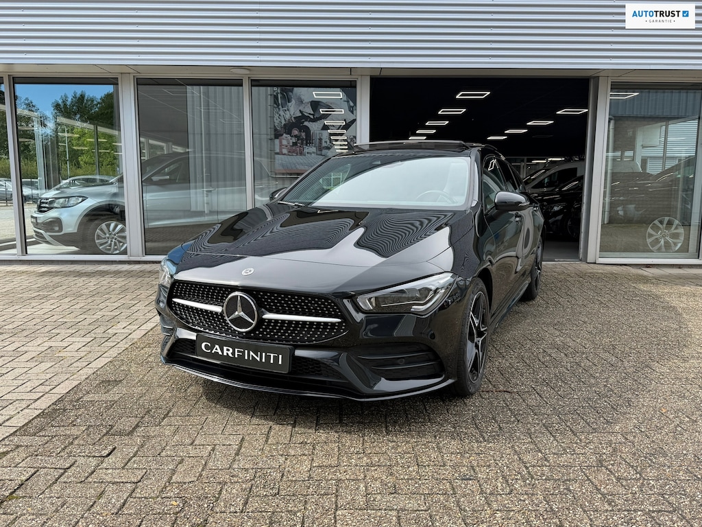 Mercedes-Benz CLA Shooting Brake 250 e Business AMG Limited | Navi| Cruise |Panoramadak | Sfeerverlichting | zwarte hemel.