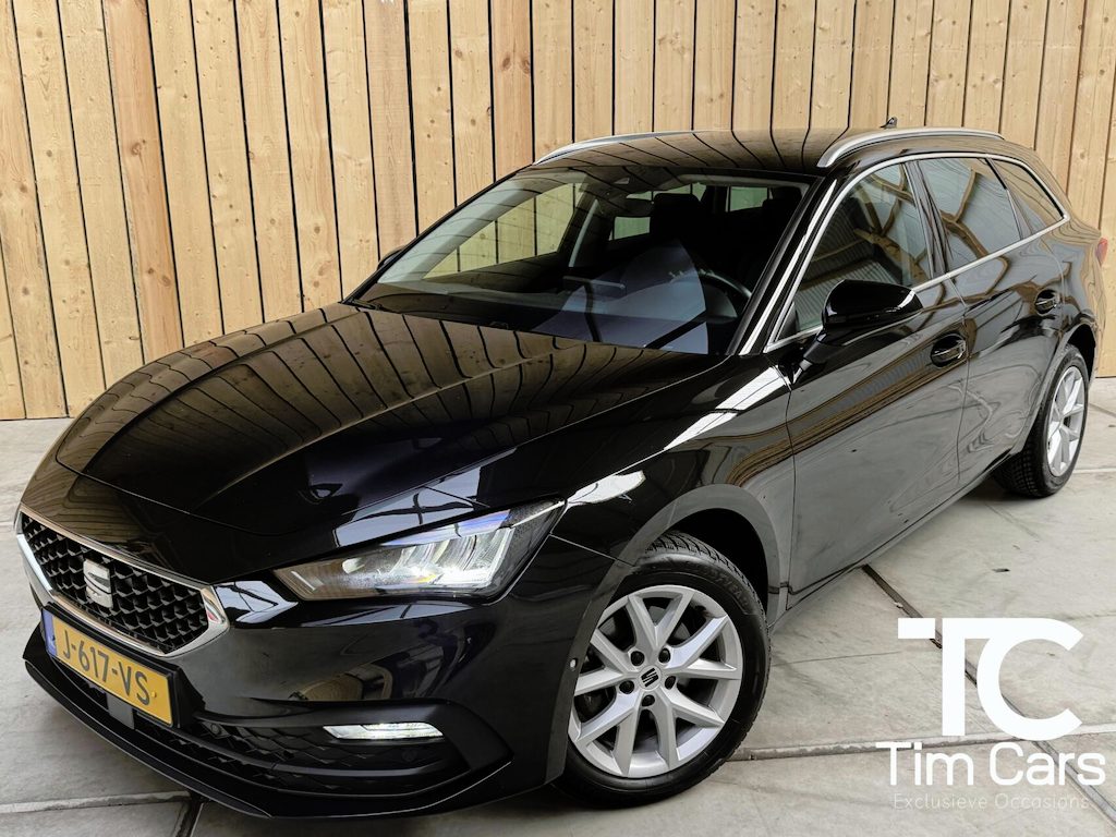 SEAT Leon Sportstourer 1.5 TSI Style Launch Edition Apple CarPlay/Android Auto | Adaptieve cruise control | Climate control | Getint glas | LED koplampen | Navigatiesysteem | Rijstrooksensor | Parkeersensoren voor en achter