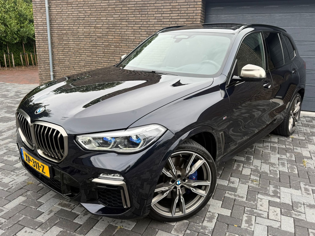 BMW X5 M50d High Executive, BOWERS&WILKINS, PANO, 22'', INDIVIDUAL, 4-WIEL STURING