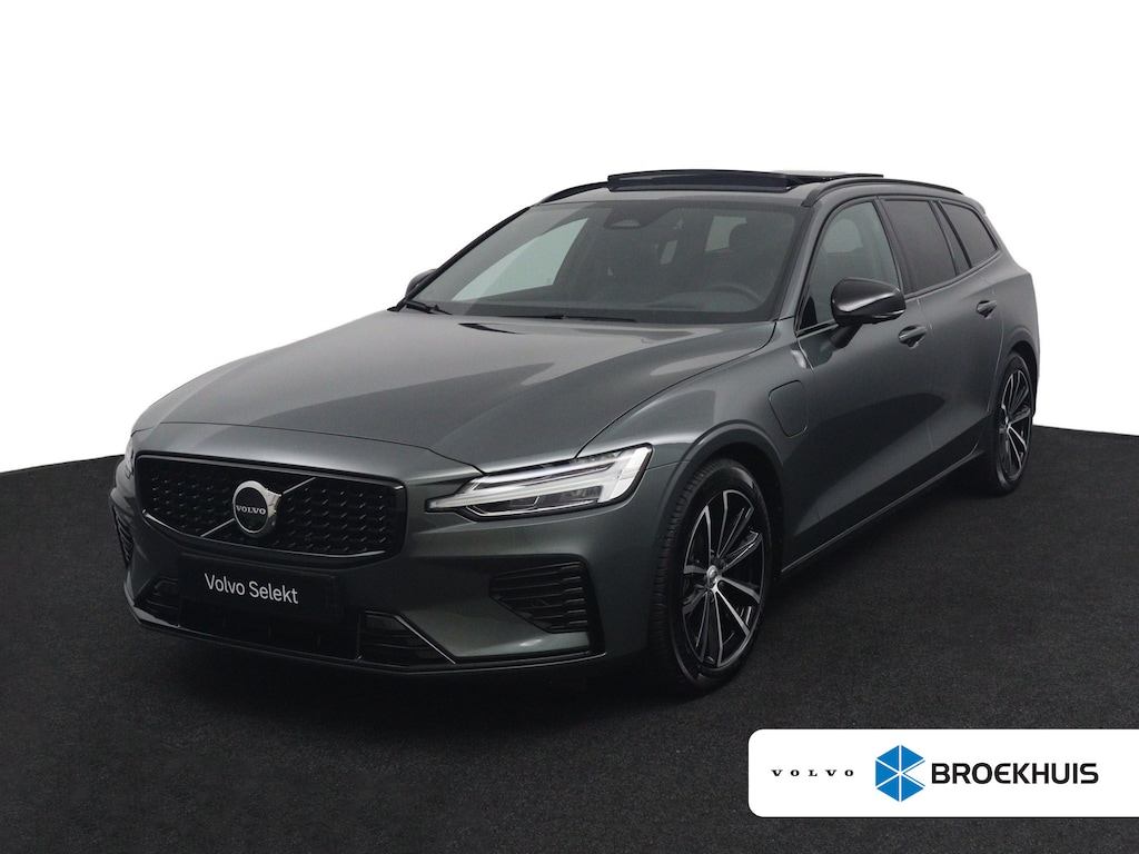 Volvo V60 2.0 T8 Plug-in hybrid AWD Plus Dark | Panoramadak | Trekhaak | Sportstoelen | Head-Up | 360 Camera |