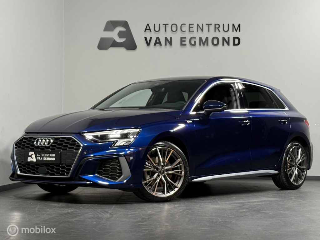 Audi A3 Sportback 30 TFSI S-LINE | KEYLESS | APP | CRUISE